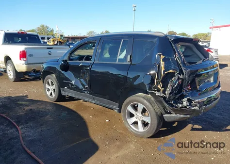 2017 Jeep Compass High Altitude 4X4 z USA, uszkodzony, nr VIN 1C4NJDEB3HD109142